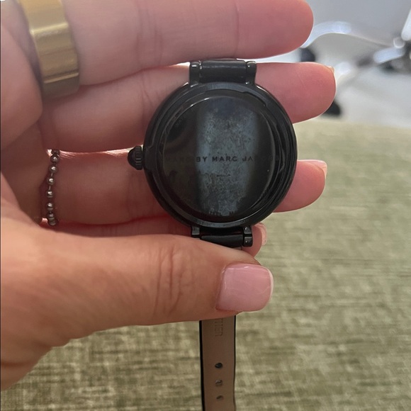 Marc Jacobs Black Women's Watch - Picture 3 of 3